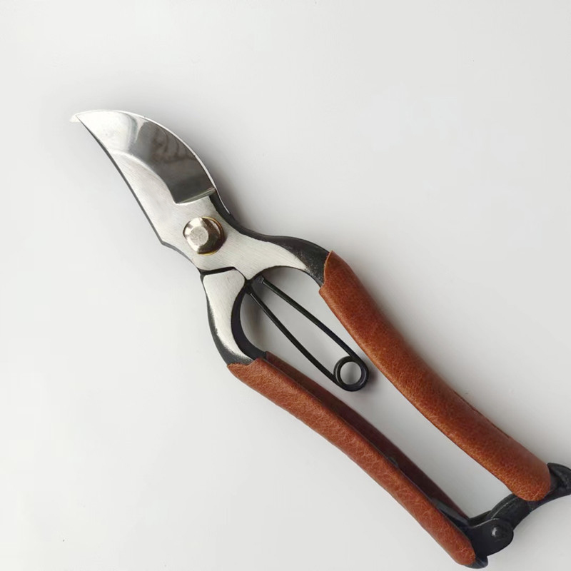 กรรไกรตัดแต่งกิ่งแบบพกพา กรรไก - Gardening Tools Japanese บทวิจารณ์และราคา